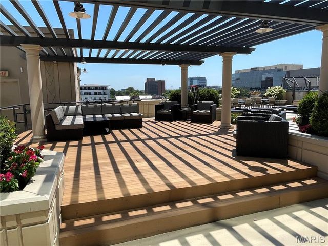 4909 Laclede Avenue 804, St Louis, MO 63108