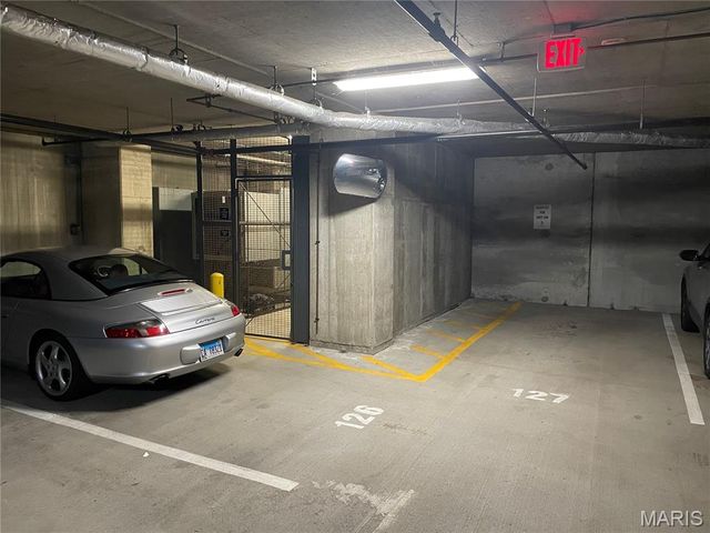 4909 Laclede Avenue 804, St Louis, MO 63108