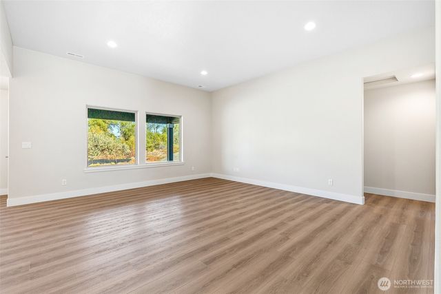 4246 W Sandy Court, Moses Lake, WA 98837