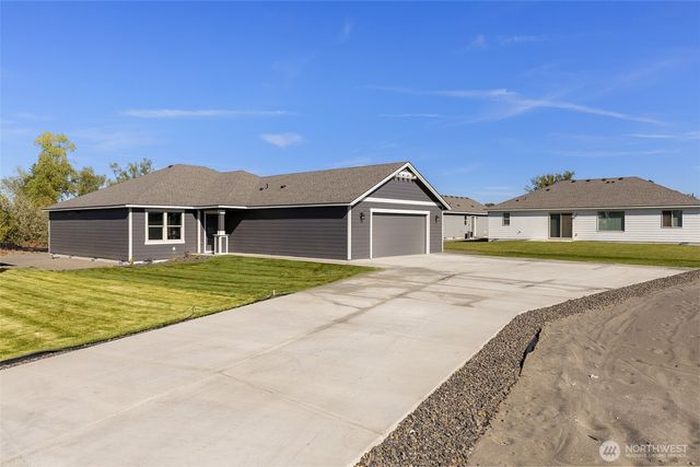 4246 W Sandy Court, Moses Lake, WA 98837