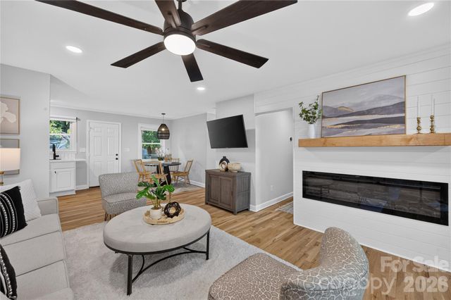 1816 Anderson Street, Charlotte, NC 28205