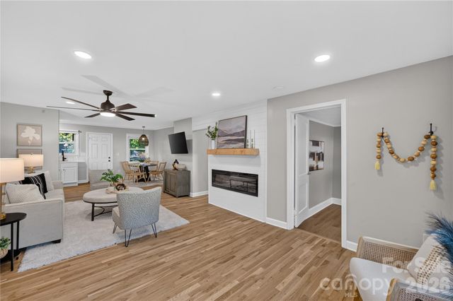 1816 Anderson Street, Charlotte, NC 28205