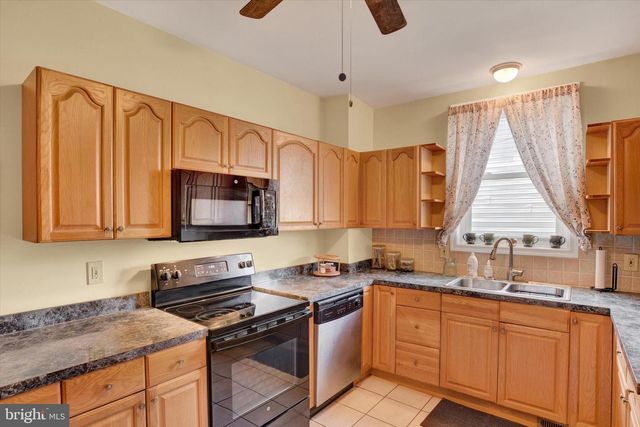 1702 N 5TH ST, Harrisburg, PA 17102