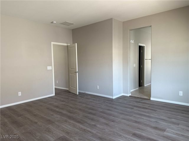 7399 Amesbury Street, Las Vegas, NV 89113