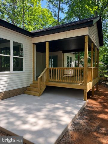 318 FAIRWAY DR, Locust Grove, VA 22508