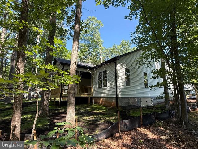 318 FAIRWAY DR, Locust Grove, VA 22508