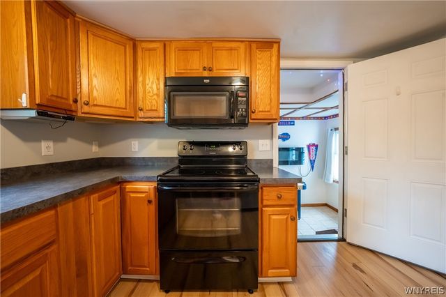4470 Stratford, Hamburg, NY 14075