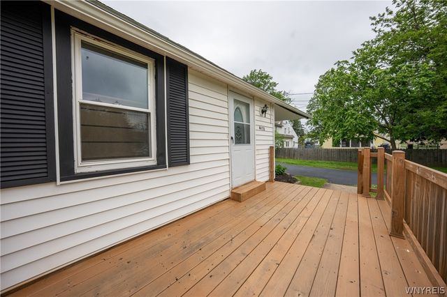 4470 Stratford, Hamburg, NY 14075