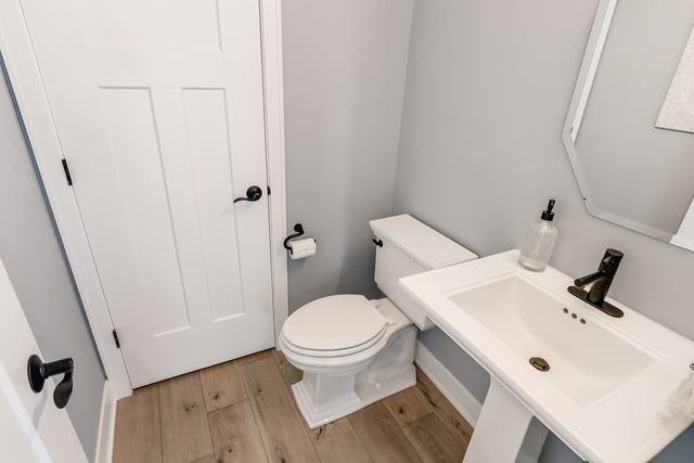 42 River Highlands Drive, Hawthorn Woods, IL 60047