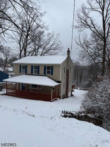 15 Frances Ave, Hopatcong Boro, NJ 07874