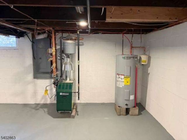 15 Frances Ave, Hopatcong Boro, NJ 07874