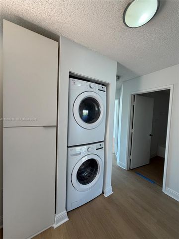 4768 NW 114th Ave 201-4, Doral, FL 33178