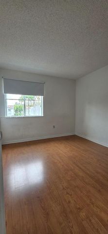 4768 NW 114th Ave 201-4, Doral, FL 33178