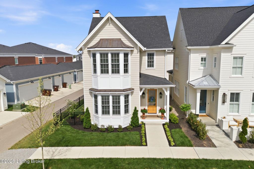 6222 Saint Bernadette Ave, Prospect, KY 40059