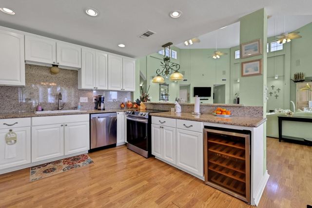 18403 Shaman Drive, Galveston, TX 77554