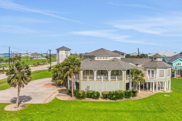 18403 Shaman Drive, Galveston, TX 77554
