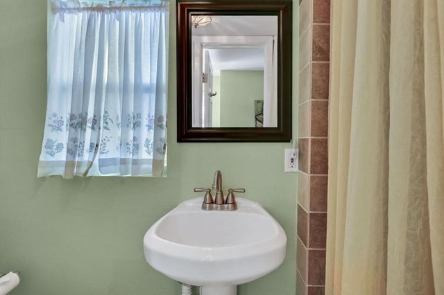 18403 Shaman Drive, Galveston, TX 77554