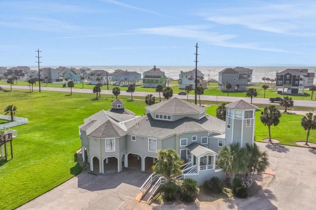 18403 Shaman Drive, Galveston, TX 77554