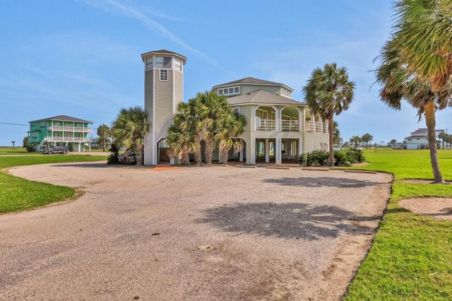 18403 Shaman Drive, Galveston, TX 77554
