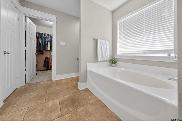 10926 Westhaven Cir, Flint, TX 75762