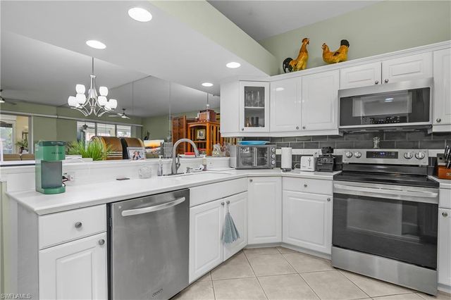 6630 Beach Resort DR 701, Naples, FL 34114