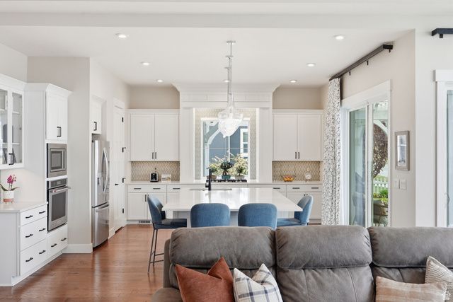 11566 S HOLLY SPRINGS DR, South Jordan, UT 84009