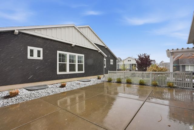 11566 S HOLLY SPRINGS DR, South Jordan, UT 84009