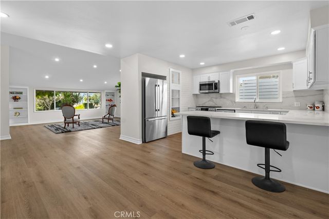 2120 Palos Verdes W, Palos Verdes Estates, CA 90274