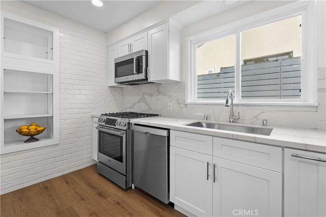 2120 Palos Verdes W, Palos Verdes Estates, CA 90274