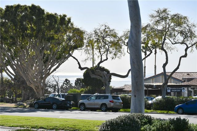 2120 Palos Verdes W, Palos Verdes Estates, CA 90274