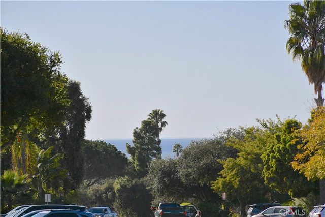 2120 Palos Verdes W, Palos Verdes Estates, CA 90274