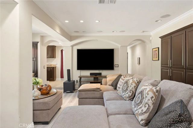 6590 Hawarden Drive, Riverside, CA 92506