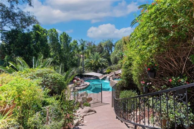 6590 Hawarden Drive, Riverside, CA 92506