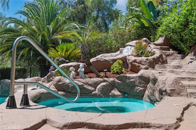 6590 Hawarden Drive, Riverside, CA 92506