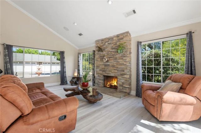 6590 Hawarden Drive, Riverside, CA 92506