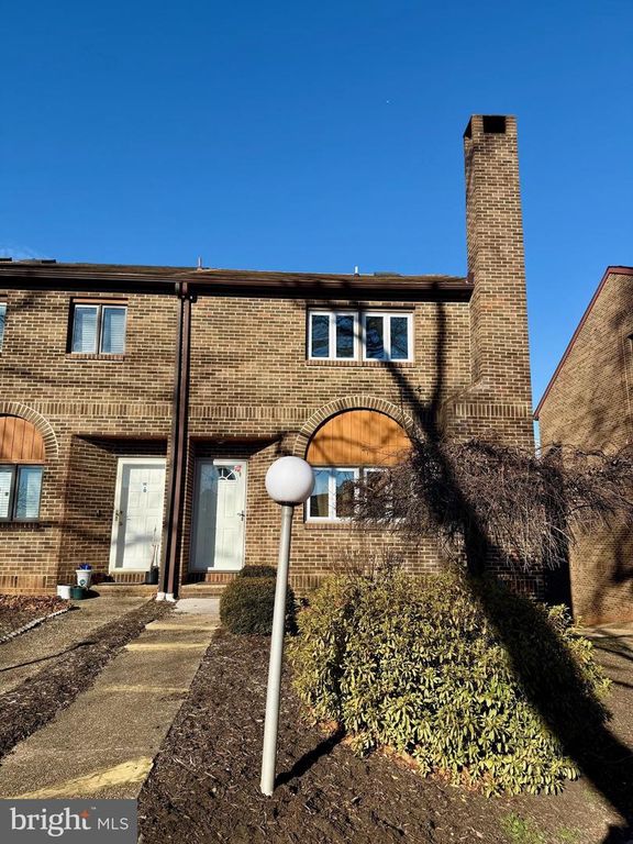 28 SERVAN CT, Wilmington, DE 19805