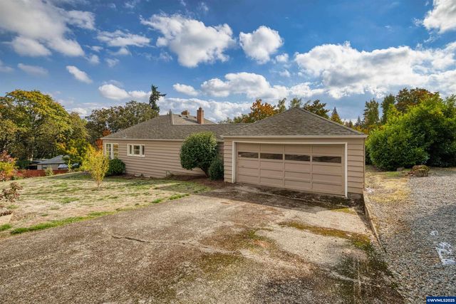 1530 Urban Ln NW, Salem, OR 97304