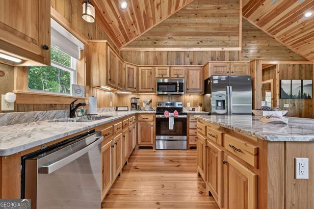 210 Ridge Top Trail, Blue Ridge, GA 30513
