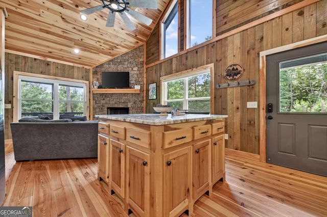 210 Ridge Top Trail, Blue Ridge, GA 30513