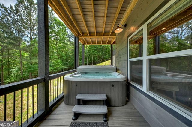 210 Ridge Top Trail, Blue Ridge, GA 30513