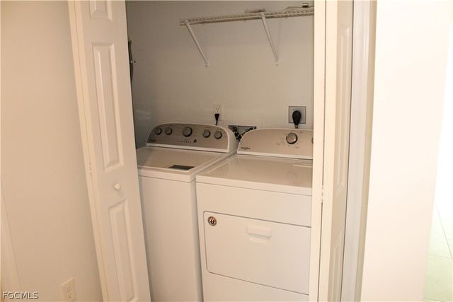 912 SW 39th TER 103, Cape Coral, FL 33914