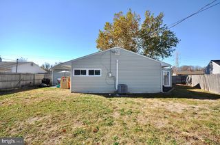 22 DISK LN, Levittown, PA 19055