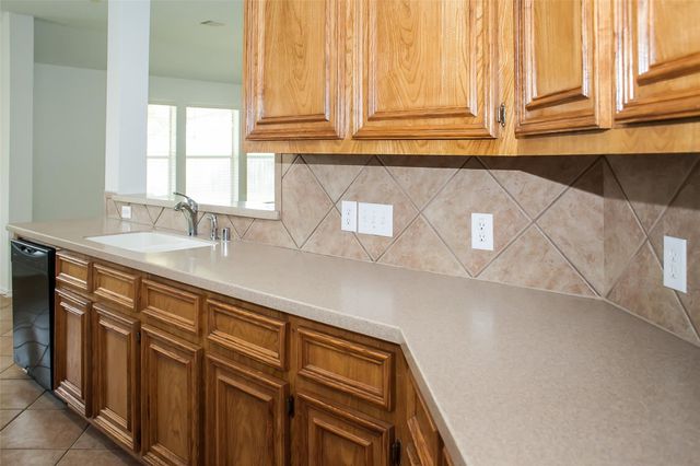 9402 Borden Bluff, Houston, TX 77095