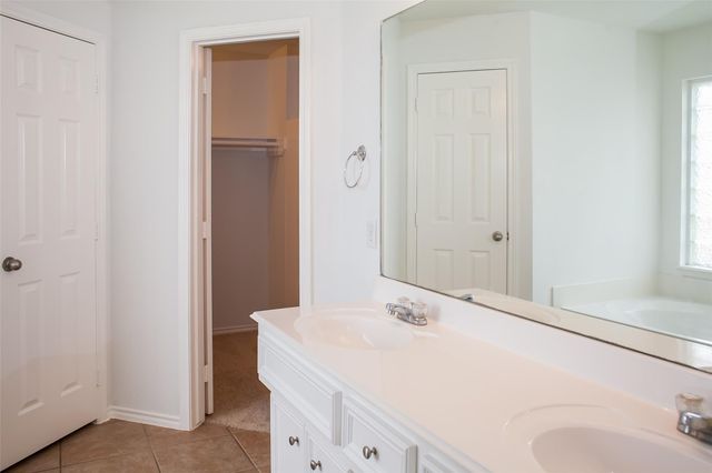 9402 Borden Bluff, Houston, TX 77095