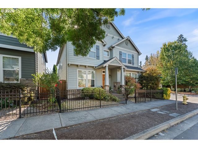 111 Ne PORTO Way, Hillsboro, OR 97124
