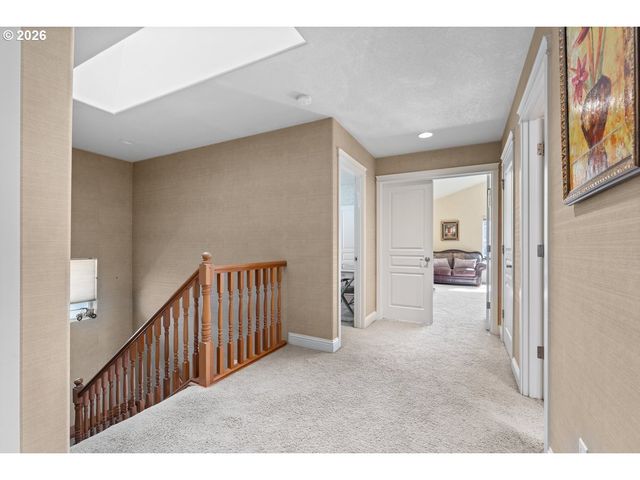 111 Ne PORTO Way, Hillsboro, OR 97124