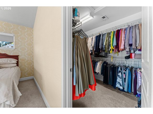 111 Ne PORTO Way, Hillsboro, OR 97124