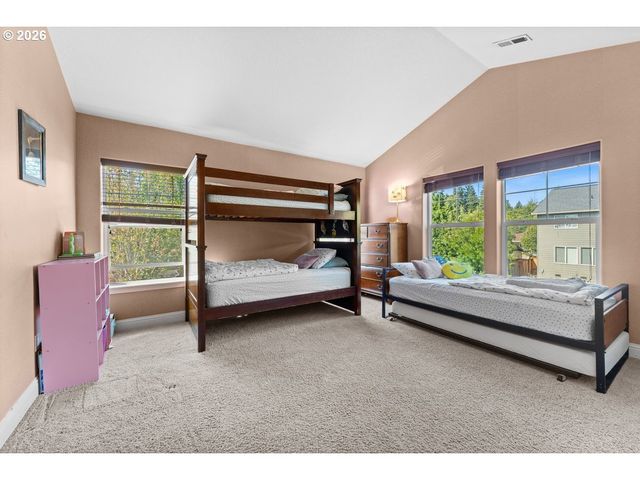 111 Ne PORTO Way, Hillsboro, OR 97124