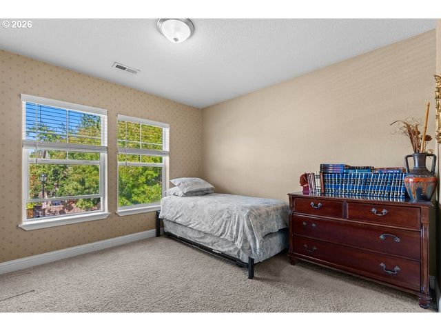 111 Ne PORTO Way, Hillsboro, OR 97124