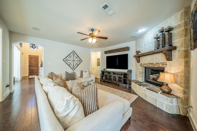 8516 Markham Drive, Frisco, TX 75035